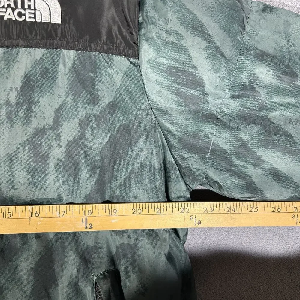 The North Face Retro Nuptse 700 Camo Green Size Medium M